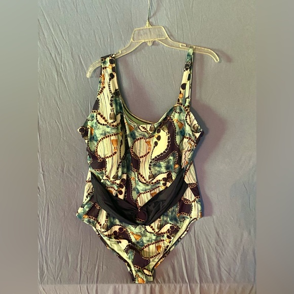 🏖️ Lysa Sonia Swimsuit🏖️ NEW - Picture 3 of 16